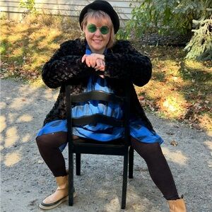 VINTAGE black and Blue dress from the 80’s